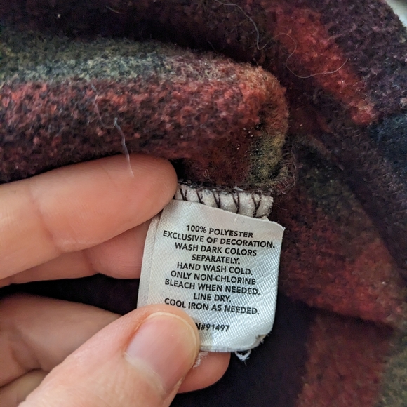 John Wayne Fleece Long Sleeve 1/4 Snap Reddish Brown Pullover Size S. - Picture 5 of 6